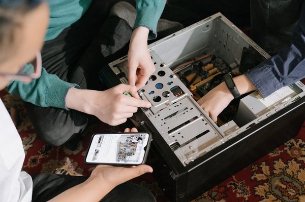 Comment choisir une carte son externe pour un usage professionnel en studio d'enregistrement?